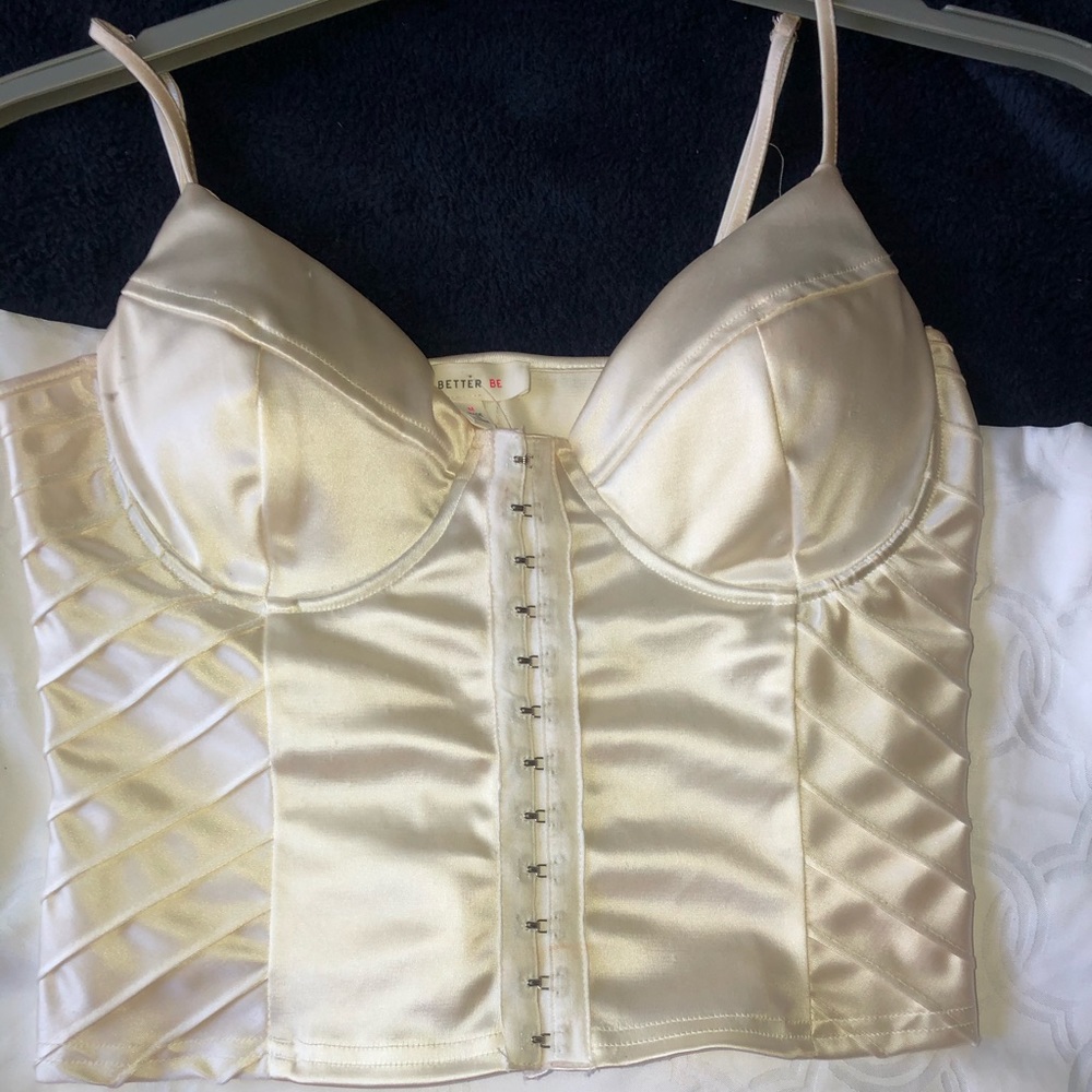 Silk cropped shirt